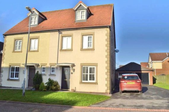 4 Bedroom Semi-Detac...